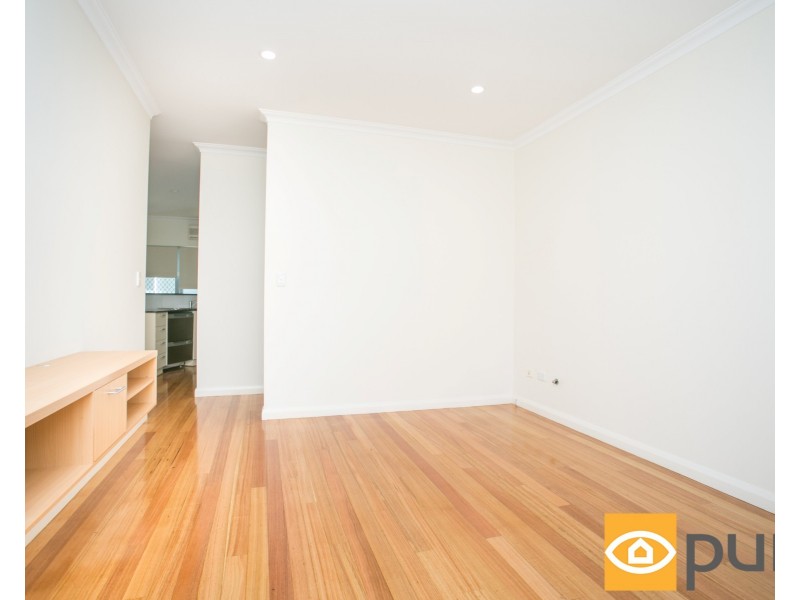 3/7 Keightley Road East, Shenton Park WA 6008