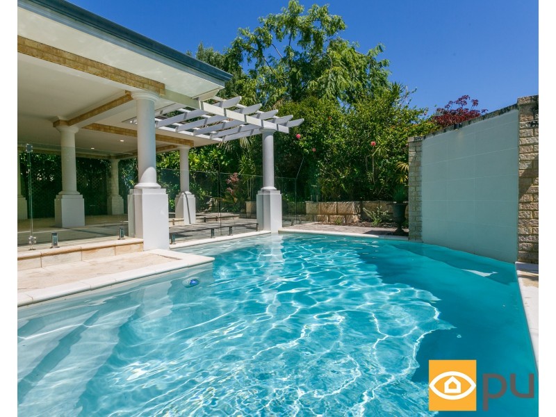 21 Parkwater Gardens, Churchlands WA 6018