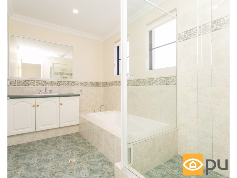 21 Parkwater Gardens, Churchlands WA 6018