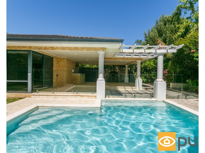 21 Parkwater Gardens, Churchlands WA 6018