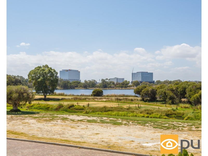21 Parkwater Gardens, Churchlands WA 6018