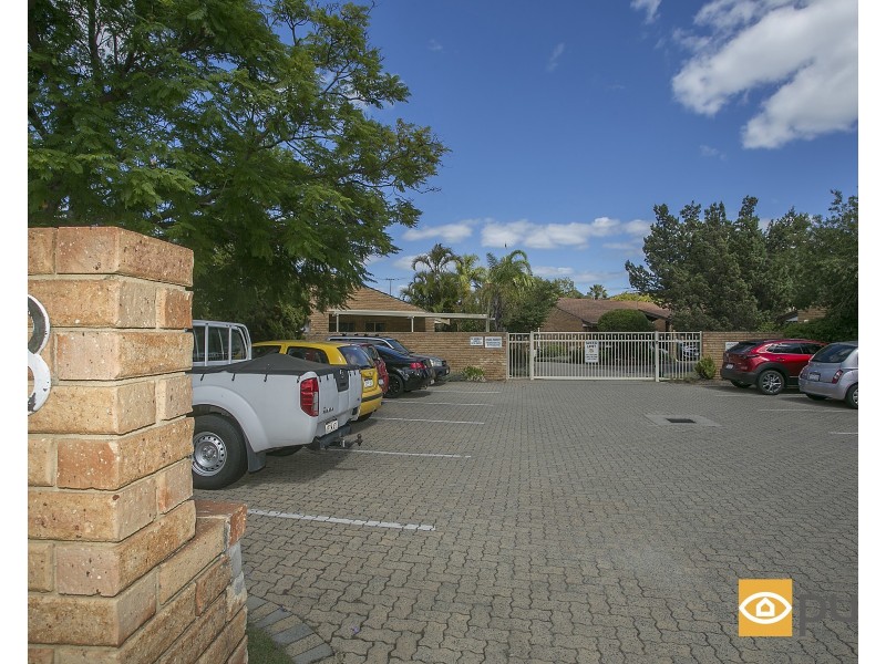 19/3 Waterway Court, Churchlands WA 6018