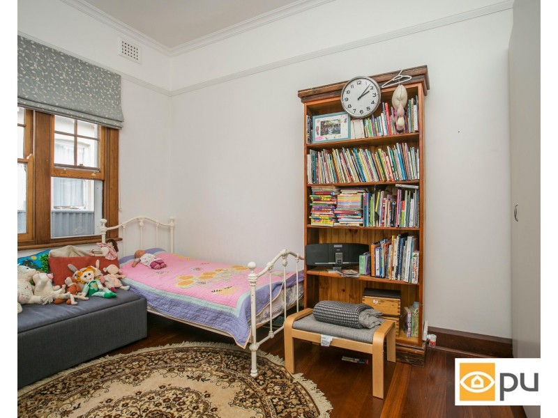 9 Lutey Avenue, Daglish WA 6008