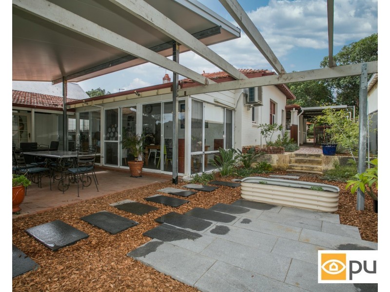 9 Lutey Avenue, Daglish WA 6008