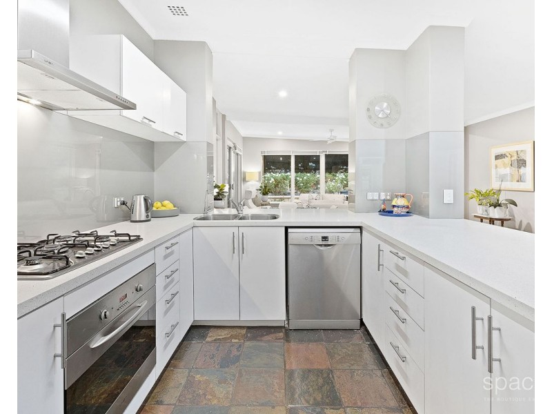 20 Camborne Street, City Beach WA 6015