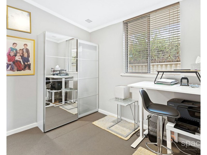 20 Camborne Street, City Beach WA 6015