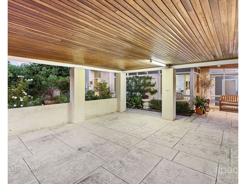 20 Camborne Street, City Beach WA 6015