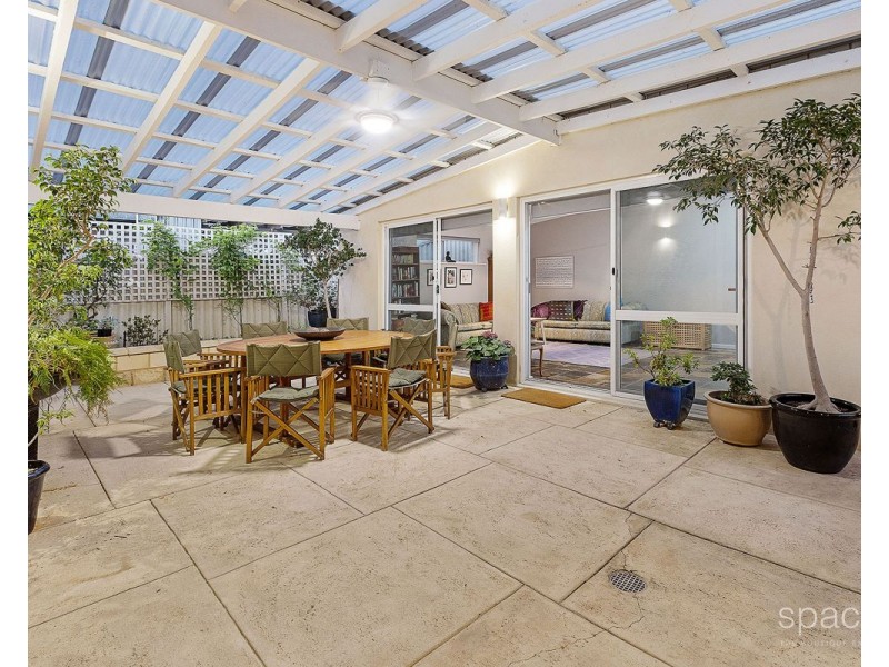 20 Camborne Street, City Beach WA 6015