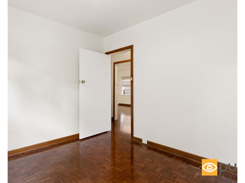 2/52 Langham Street, Nedlands WA 6009