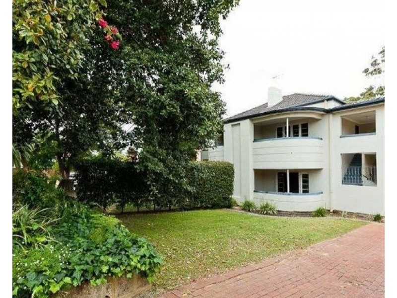 1/72 Stirling Highway, Nedlands WA 6009