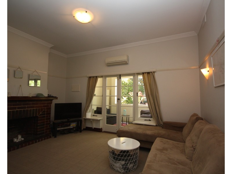 1/72 Stirling Highway, Nedlands WA 6009