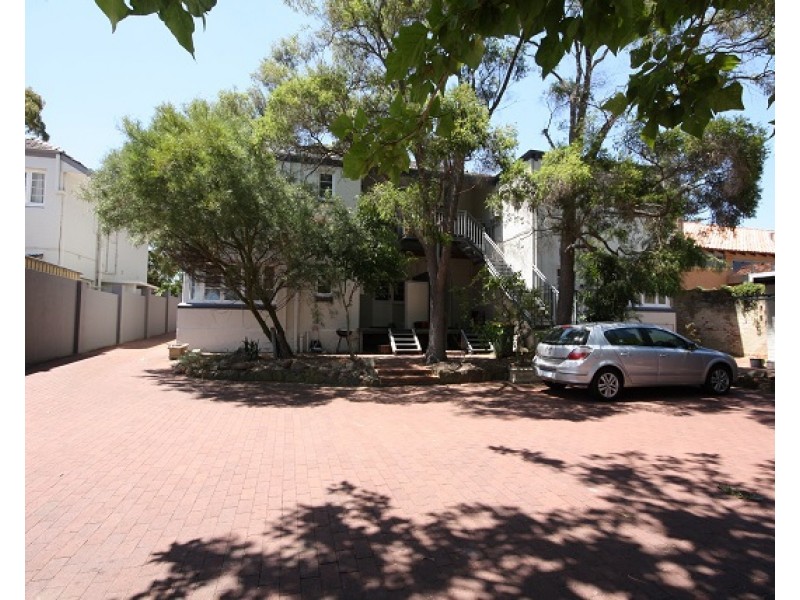 1/72 Stirling Highway, Nedlands WA 6009