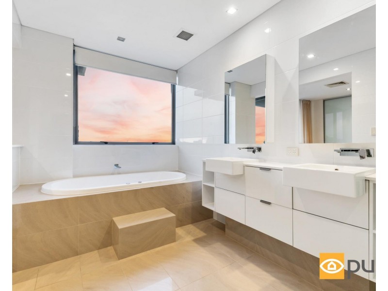 1/47 Tully Road, East Perth WA 6004