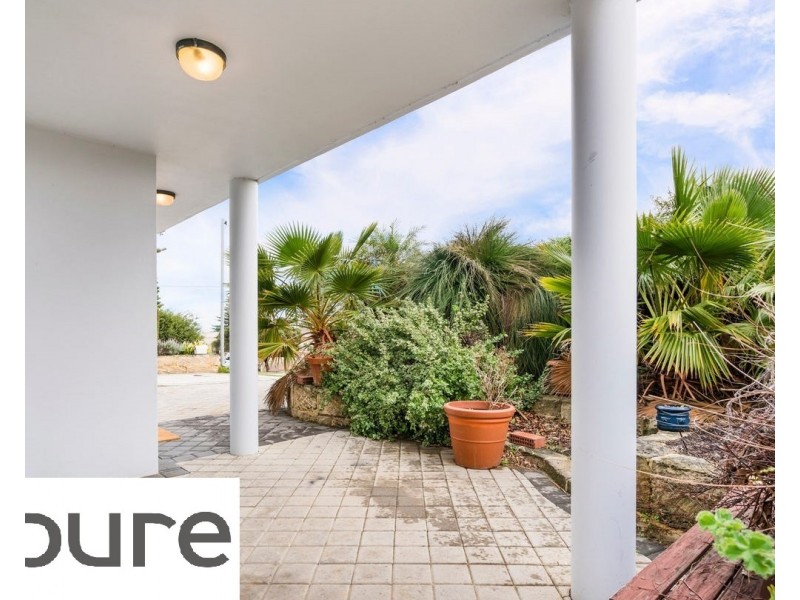 16 Ada Street, Watermans Bay WA 6020