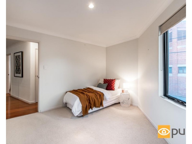 77C Thompson Road, North Fremantle WA 6159
