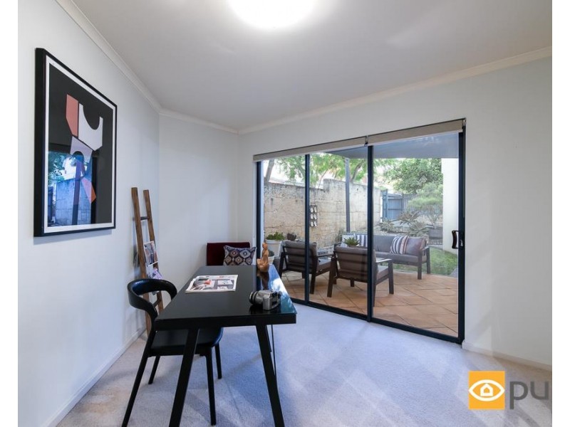 77C Thompson Road, North Fremantle WA 6159