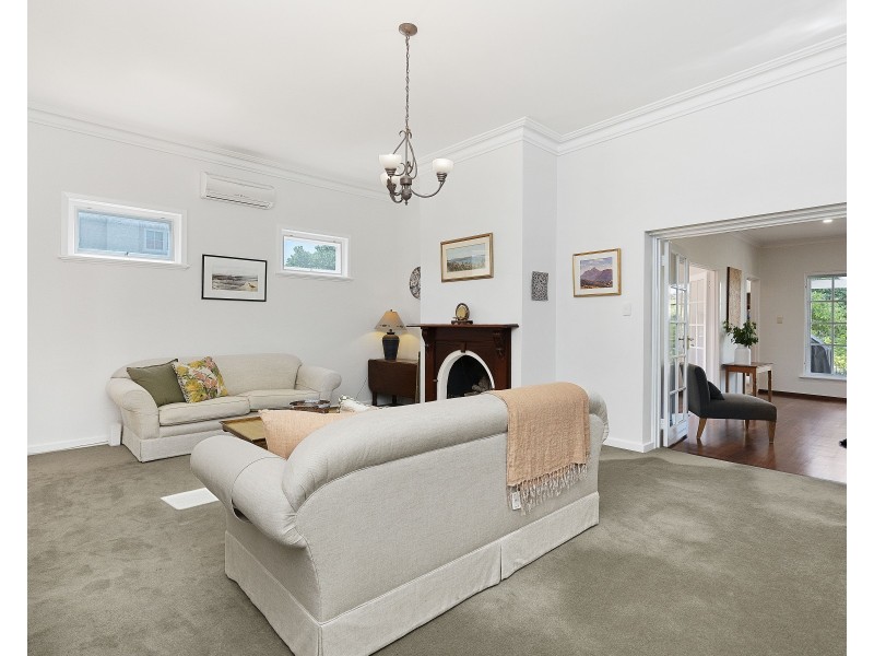 36 Thomas Street, Nedlands WA 6009