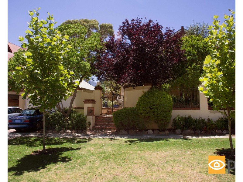 1/6 John Street, Claremont WA 6010