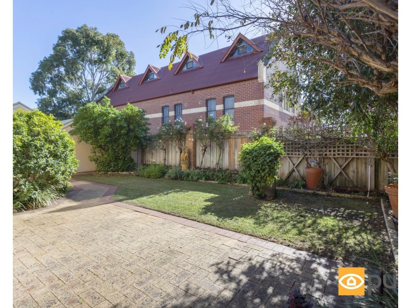 1/6 John Street, Claremont WA 6010