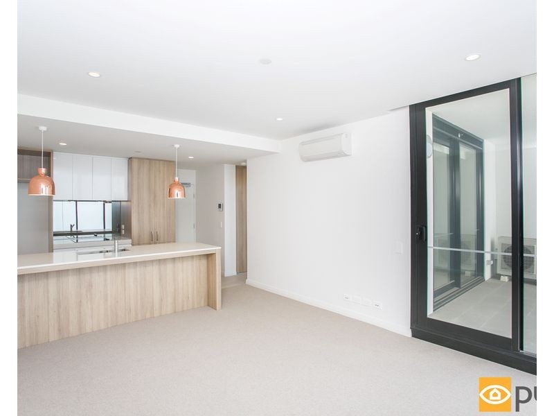 403/8 Tassels Way, Innaloo WA 6018