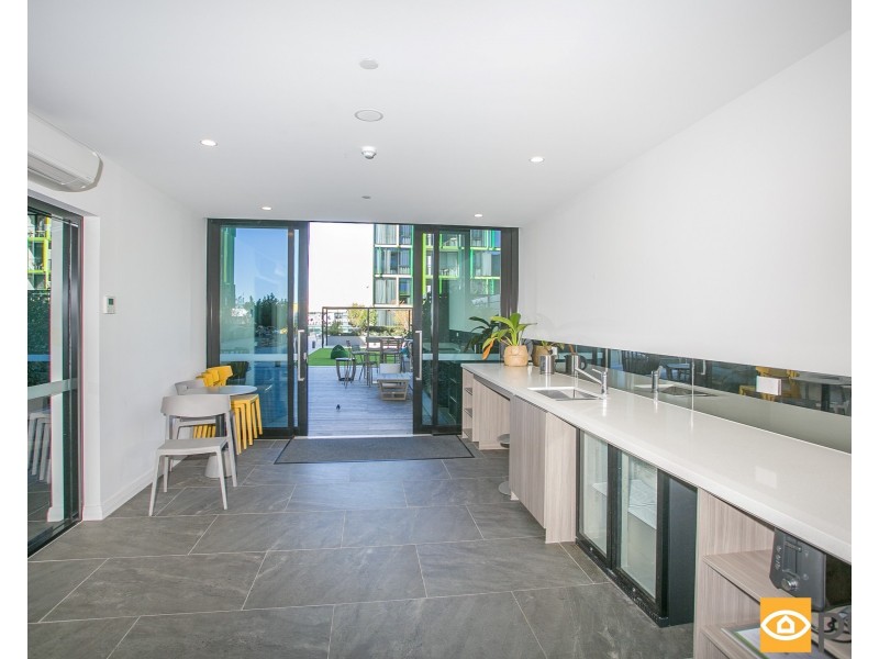 503/8 Tassels Place, Innaloo WA 6018