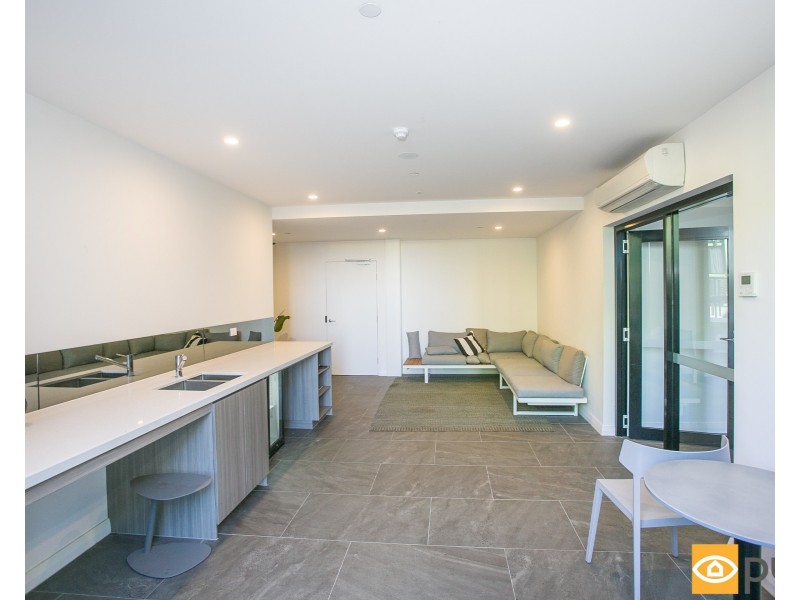 503/8 Tassels Place, Innaloo WA 6018