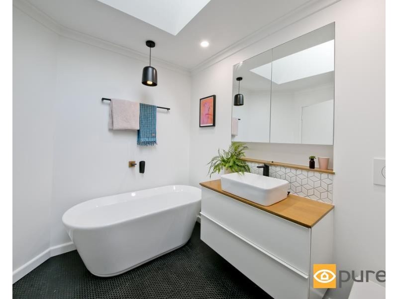 21 Windich Place, Leederville WA 6007