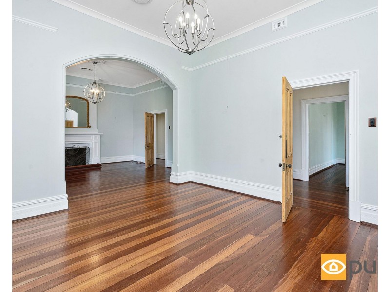 12 Fraser Street, Swanbourne WA 6010