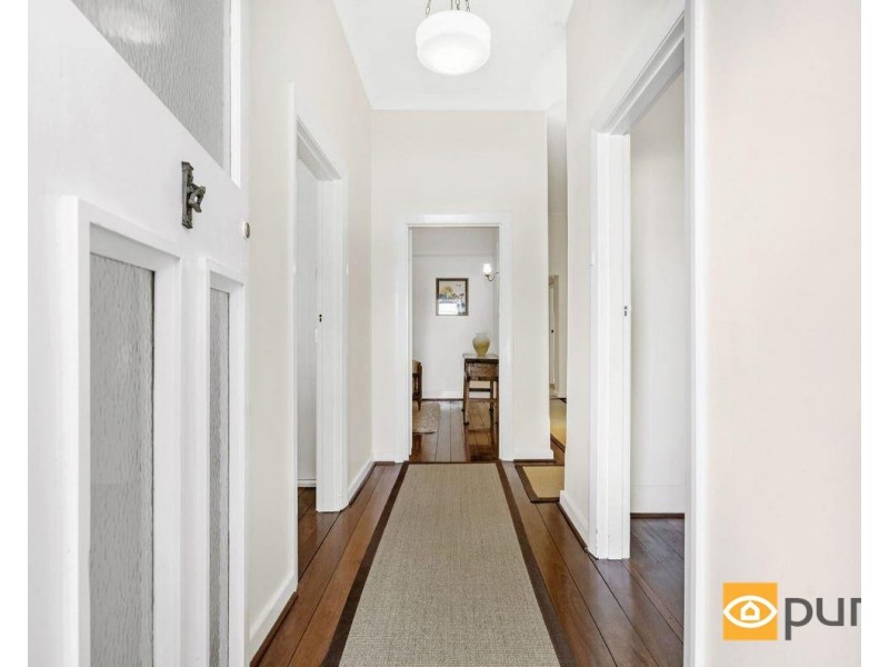 15 Hammond Road, Claremont WA 6010