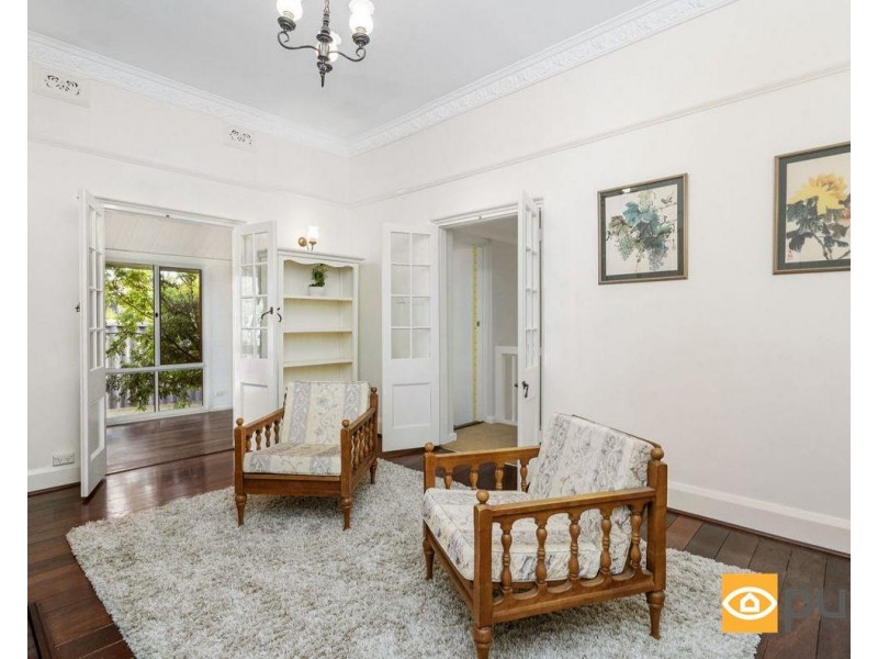 15 Hammond Road, Claremont WA 6010