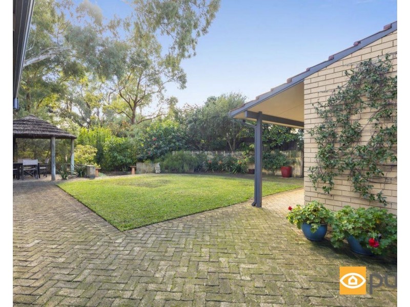 15 Hammond Road, Claremont WA 6010
