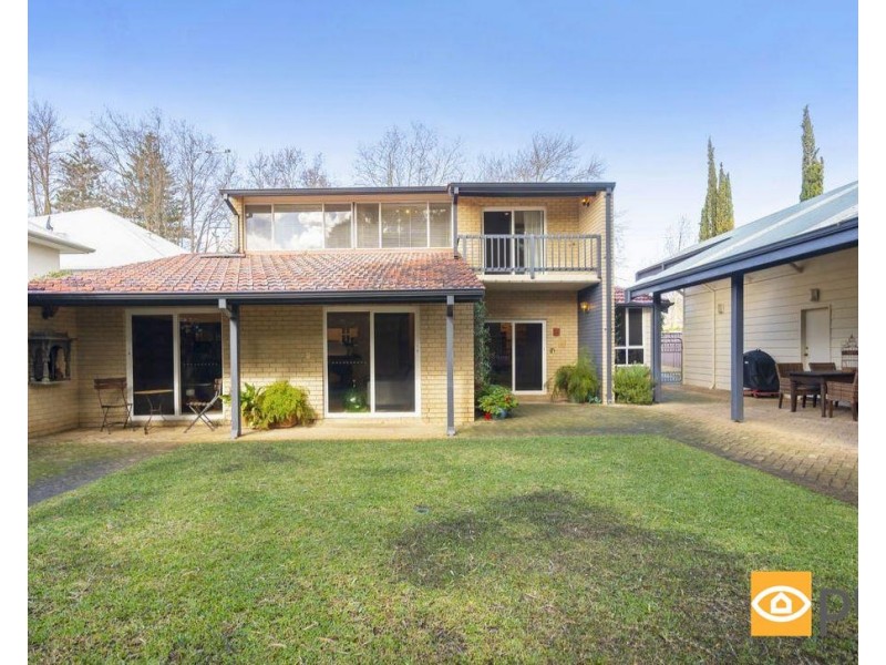 15 Hammond Road, Claremont WA 6010