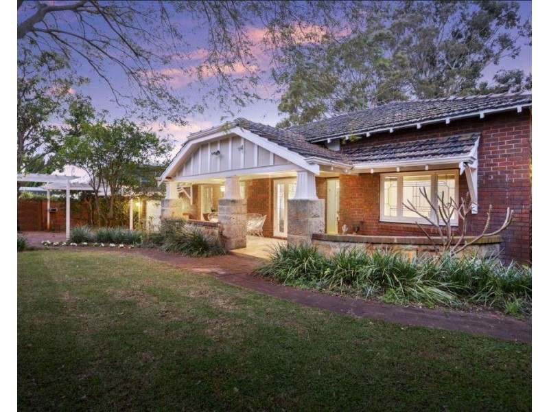 12 Kitchener Street, Nedlands WA 6009