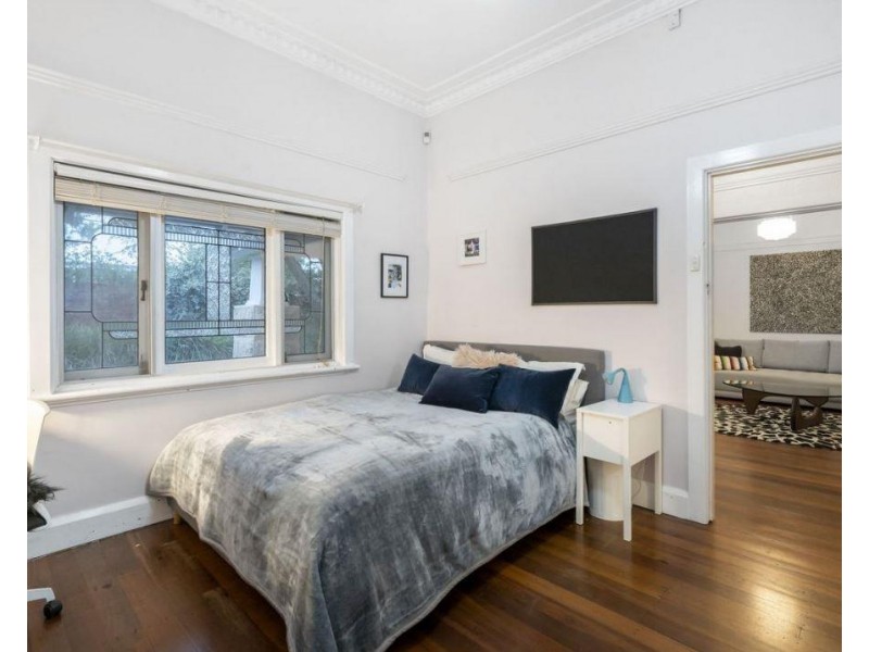 12 Kitchener Street, Nedlands WA 6009