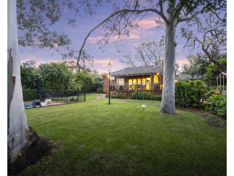 12 Kitchener Street, Nedlands WA 6009