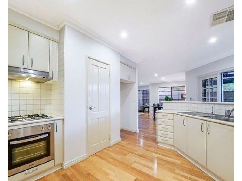 2 Burnettia Lane, Mount Claremont WA 6010