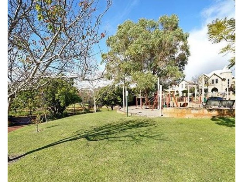 2 Burnettia Lane, Mount Claremont WA 6010