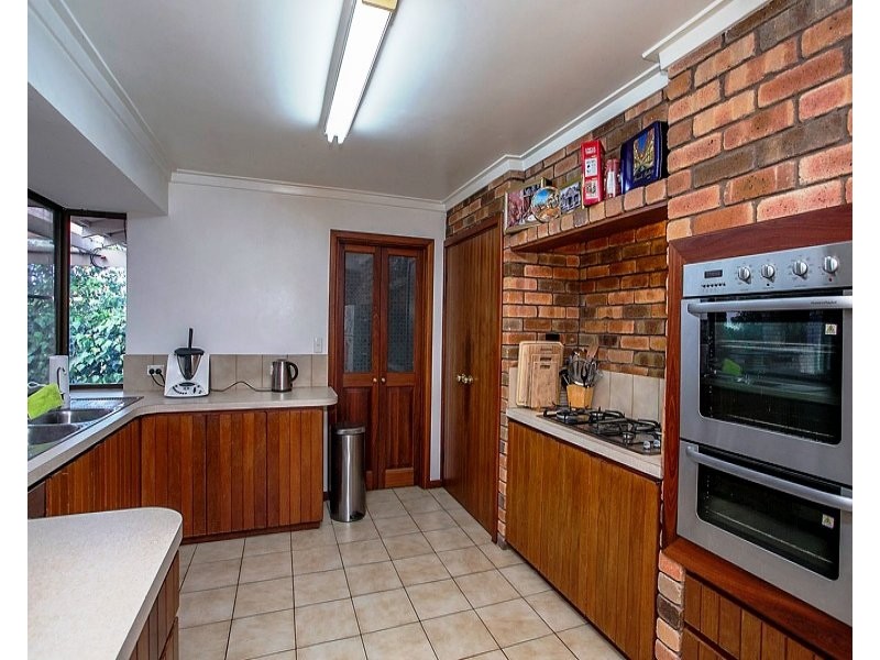 33 Risley Way, Carine WA 6020