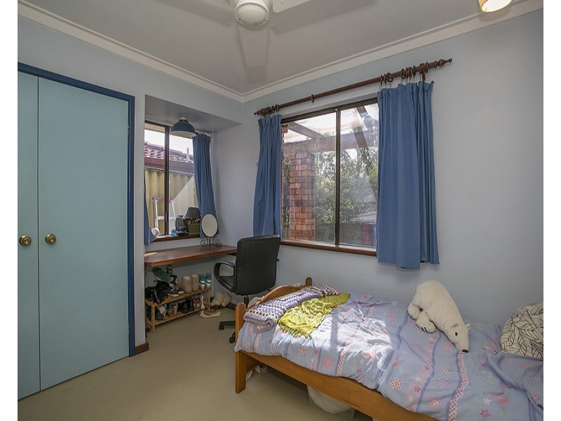 33 Risley Way, Carine WA 6020