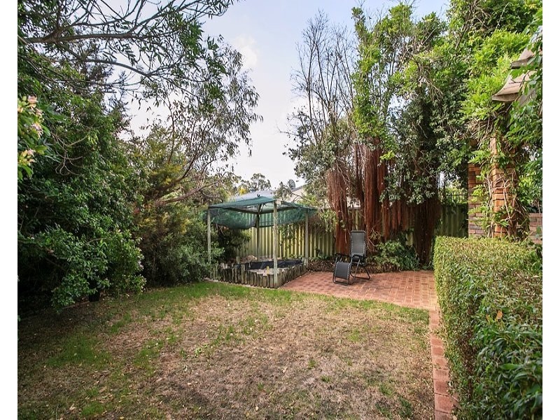 33 Risley Way, Carine WA 6020