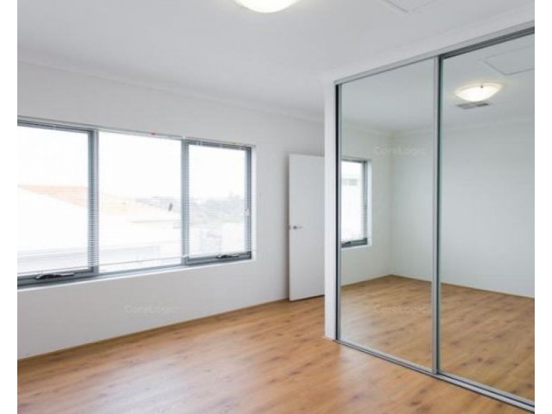 37A Longford Road, Beaconsfield WA 6162