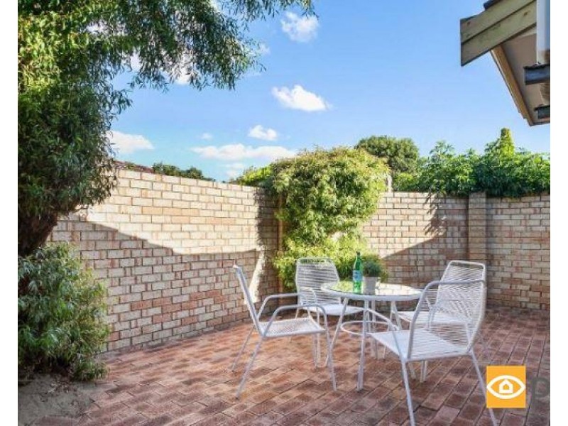 2/276 The Strand, Dianella WA 6059