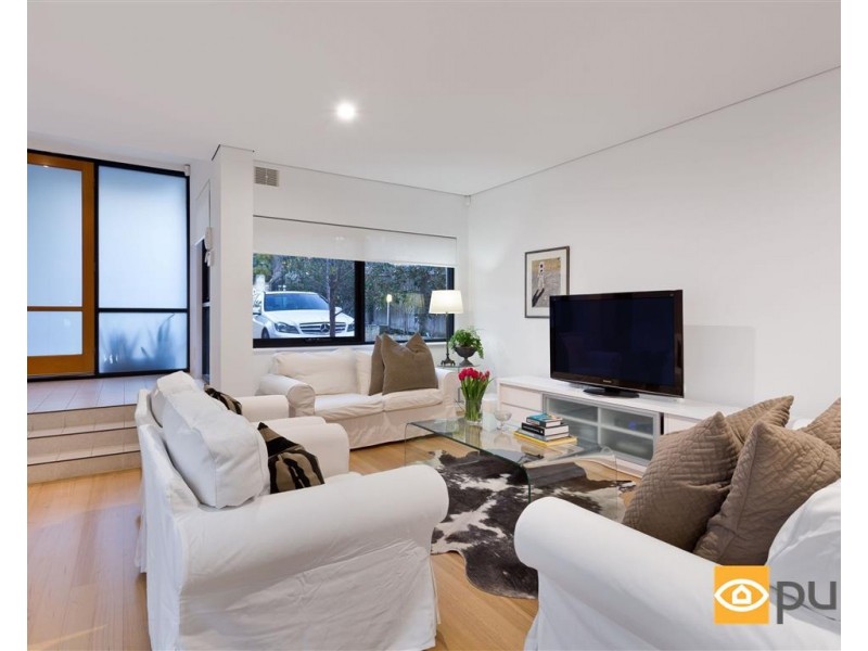 25A Saunders Street, Swanbourne WA 6010