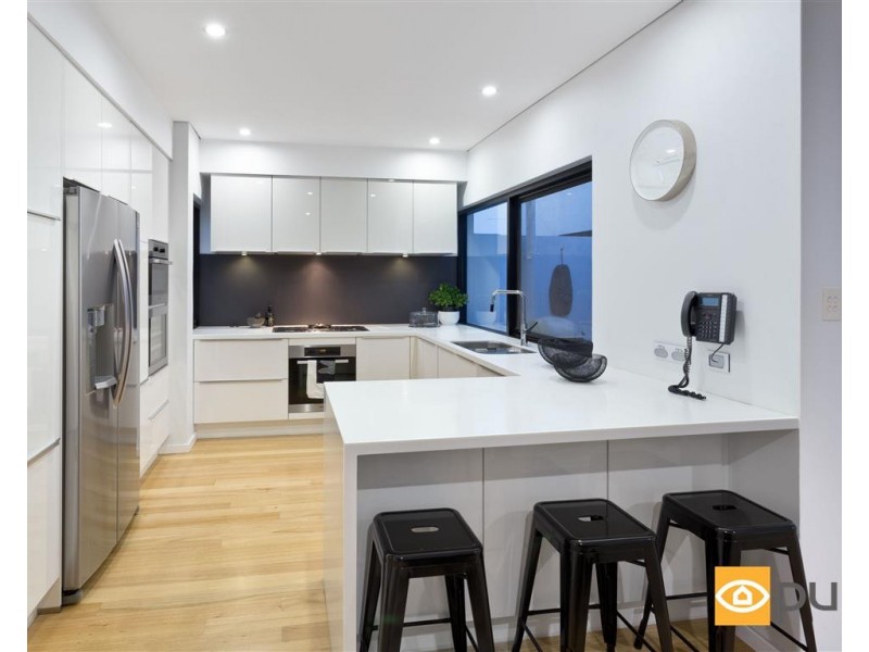 25A Saunders Street, Swanbourne WA 6010