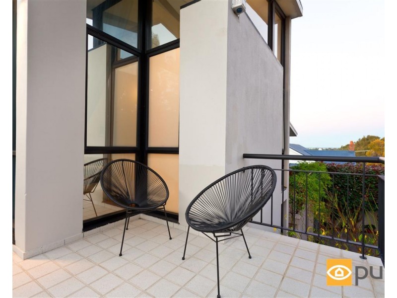 25A Saunders Street, Swanbourne WA 6010