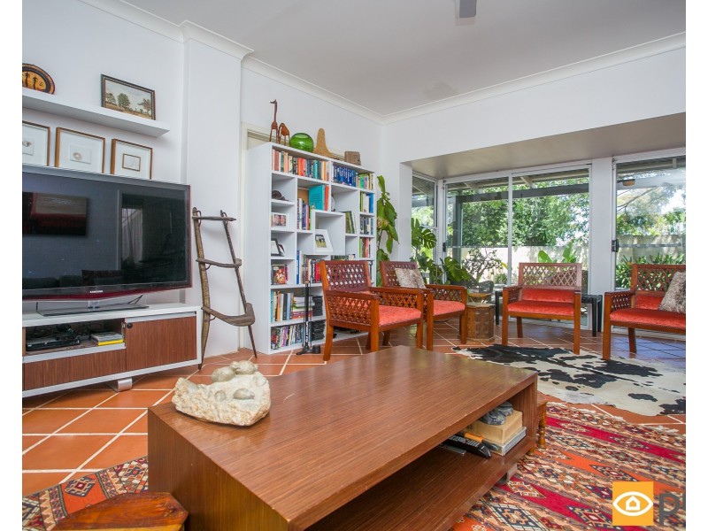 58 Servetus Street, Swanbourne WA 6010