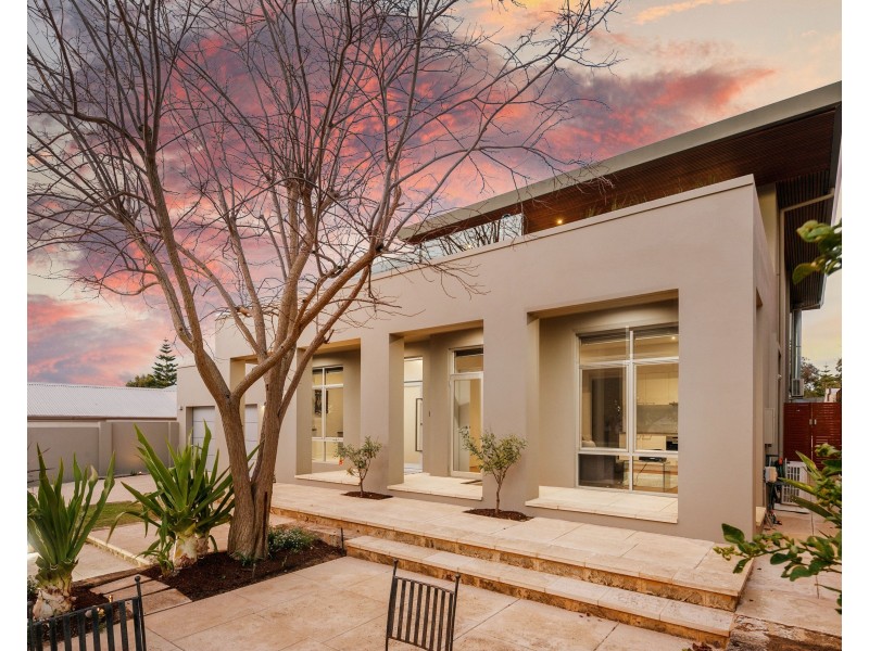 6 James Road, Swanbourne WA 6010