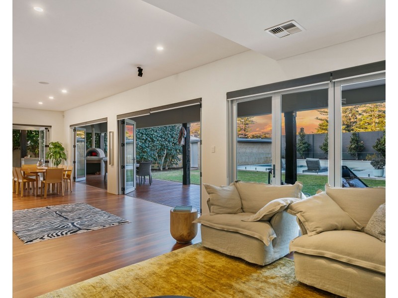 6 James Road, Swanbourne WA 6010