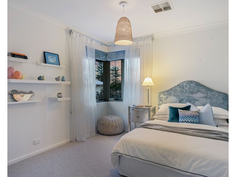 6 James Road, Swanbourne WA 6010