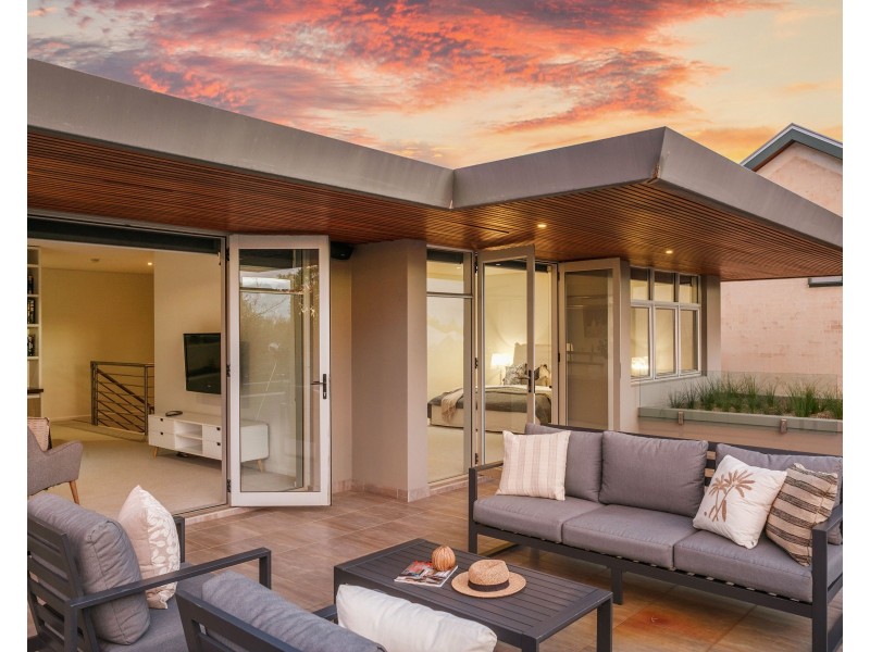 6 James Road, Swanbourne WA 6010